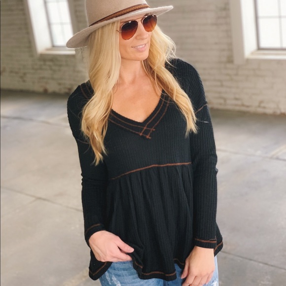 NEVER TOO LATE WAFFLE KNIT SWEATER TOP- BLACK - Picture 5 of 11